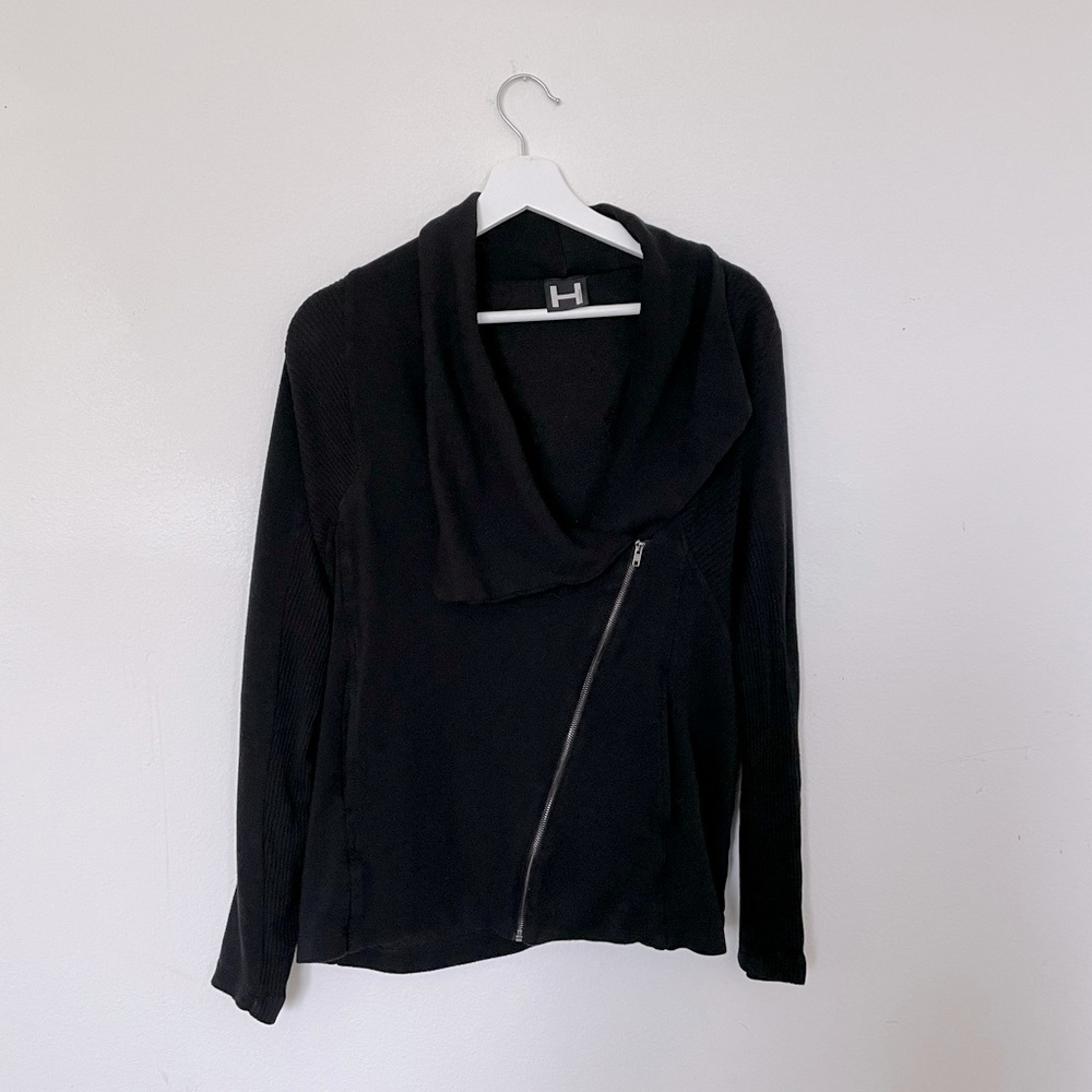 H BY BORDEAUX DIAGONAL ZIP UP JACKET